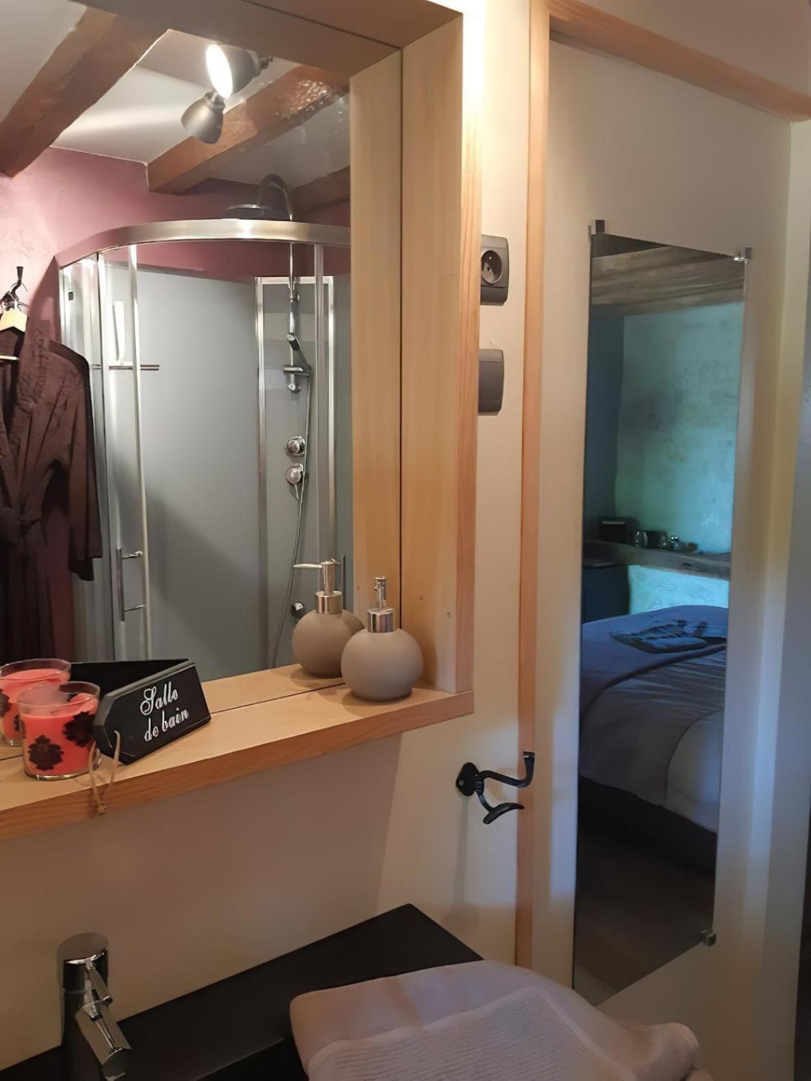 Domaine Les Feuillants Hotel Crouzilles Værelse billede
